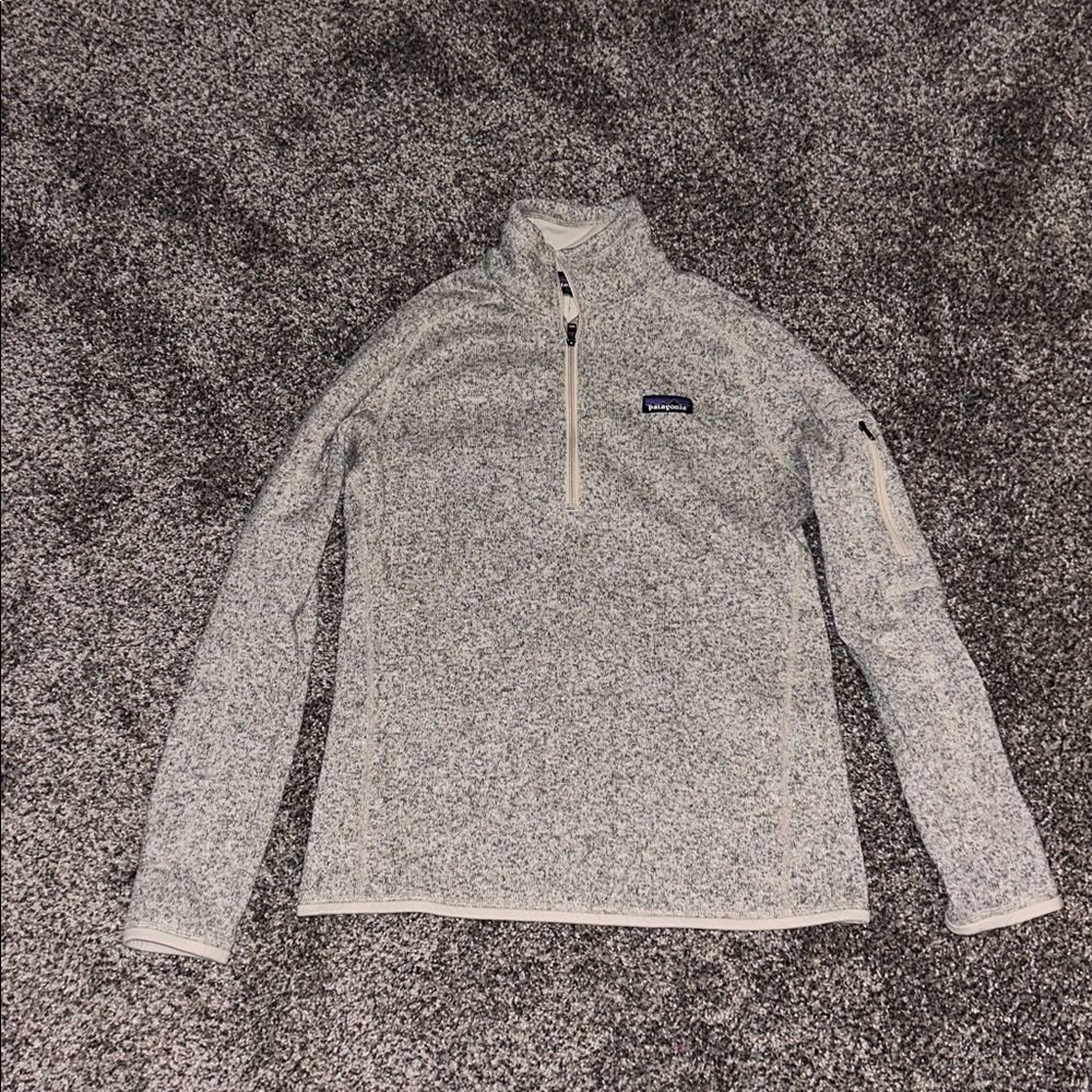 Patagonia Heathered Grayish Tan Knit Pullover